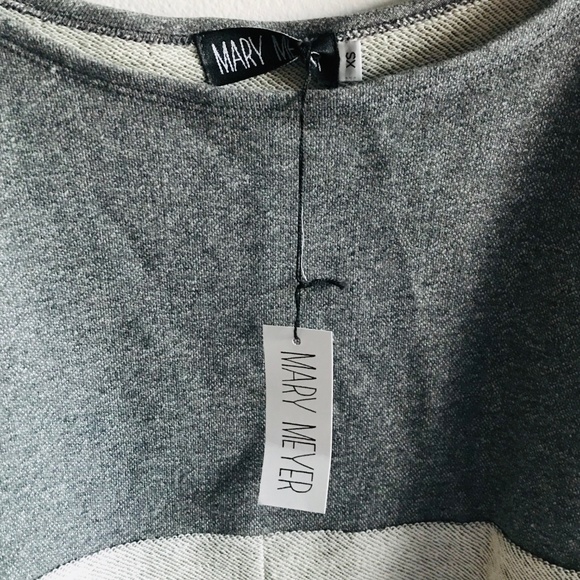 Mary Meyer French Terry Warm Up Cropped Sweatshirt - Picture 7 of 8